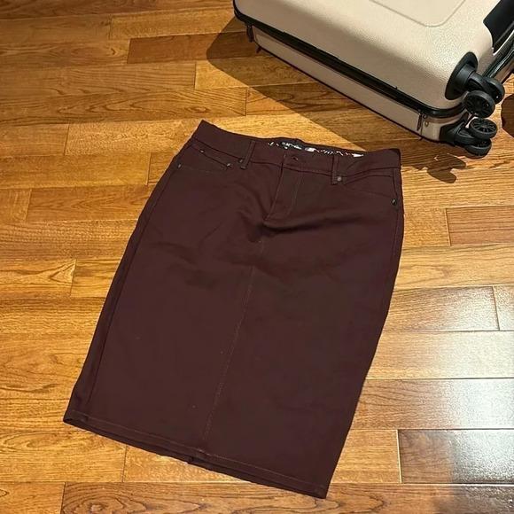 SUKO  Jeans burgundy Midi Denim Pencil Skirt size 8 - Picture 3 of 12